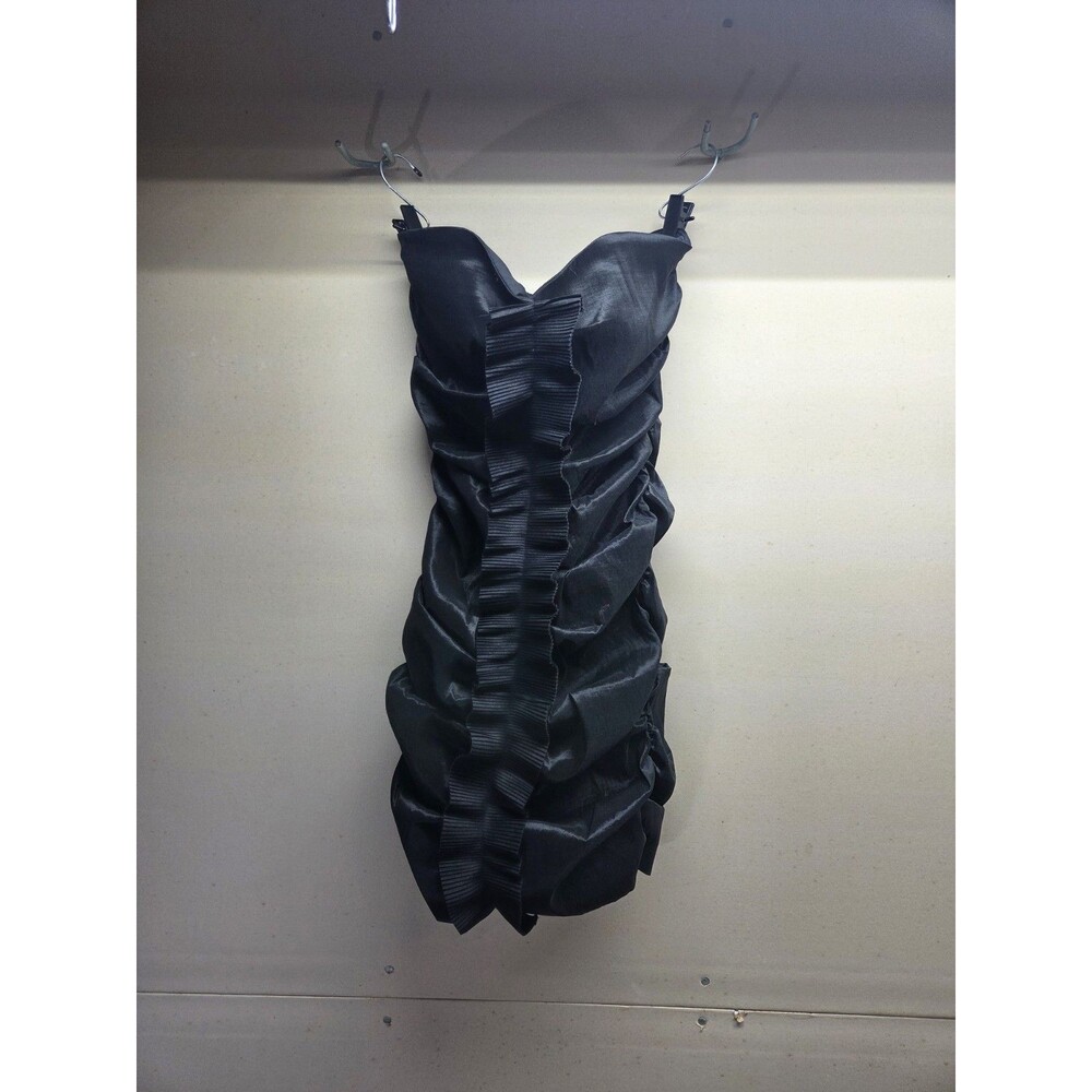 Calvin Klein black ruched strapless LBD dress Size 6 Wiggle sexy sweetheart